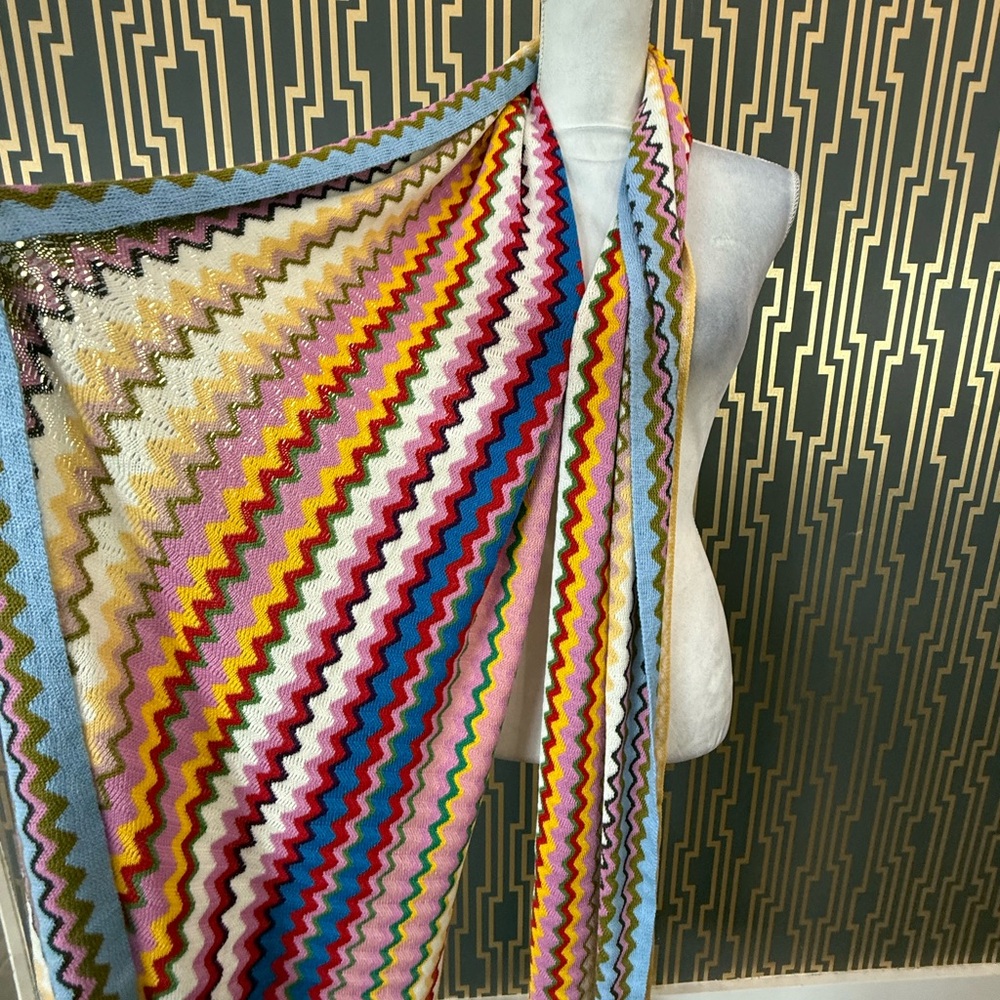 NWT Missoni Colorful Knit Fabric Scarf/ Wrap - Picture 5 of 7